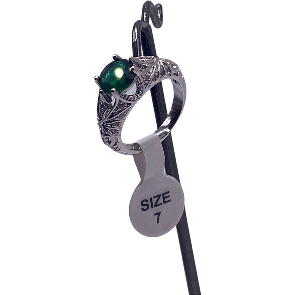 Sterling Silver Plated Ring with Green Stone - Size 7 - Fun Costume Jewelry